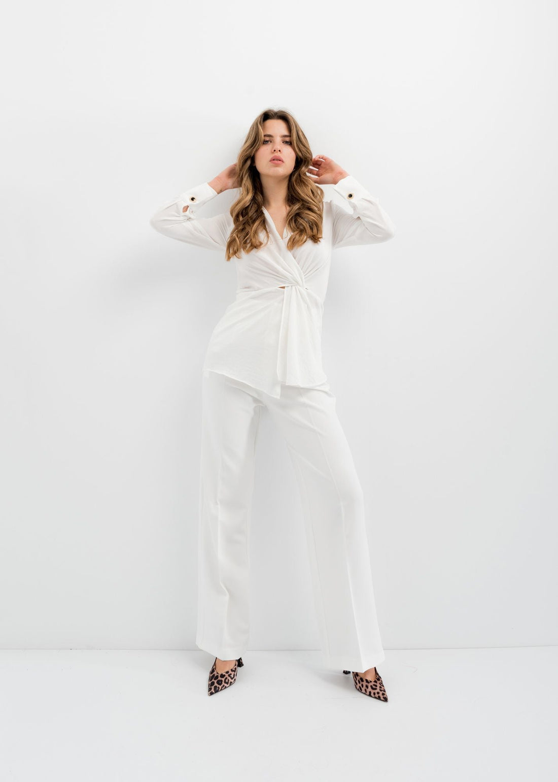 BLUSA TEXTURA NUDO