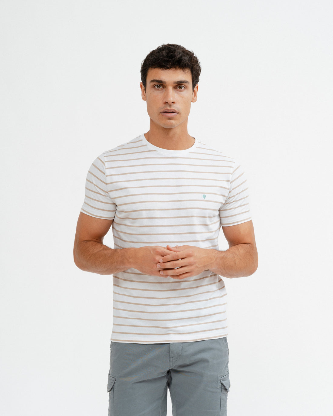 CAMISETA RAYA TEJIDA BEIGE